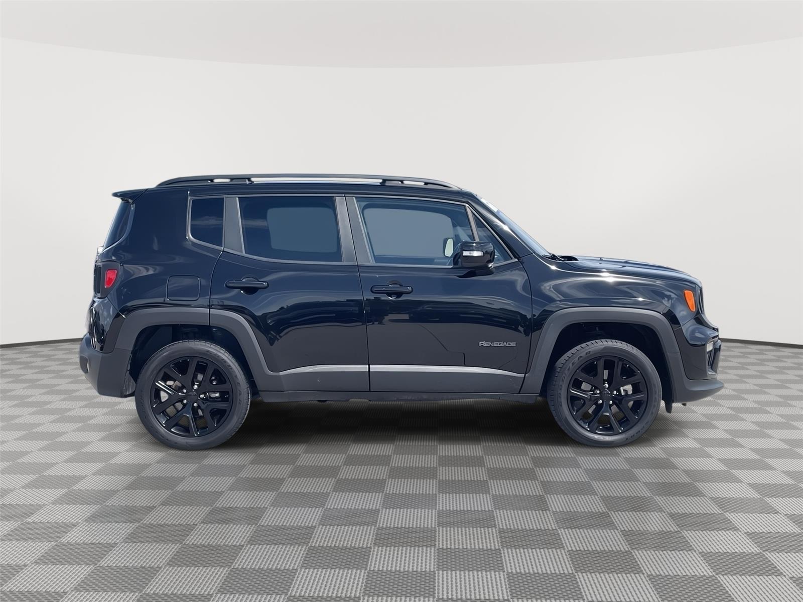 Pre-Owned 2022 Jeep Renegade for sale in Lincoln NE
