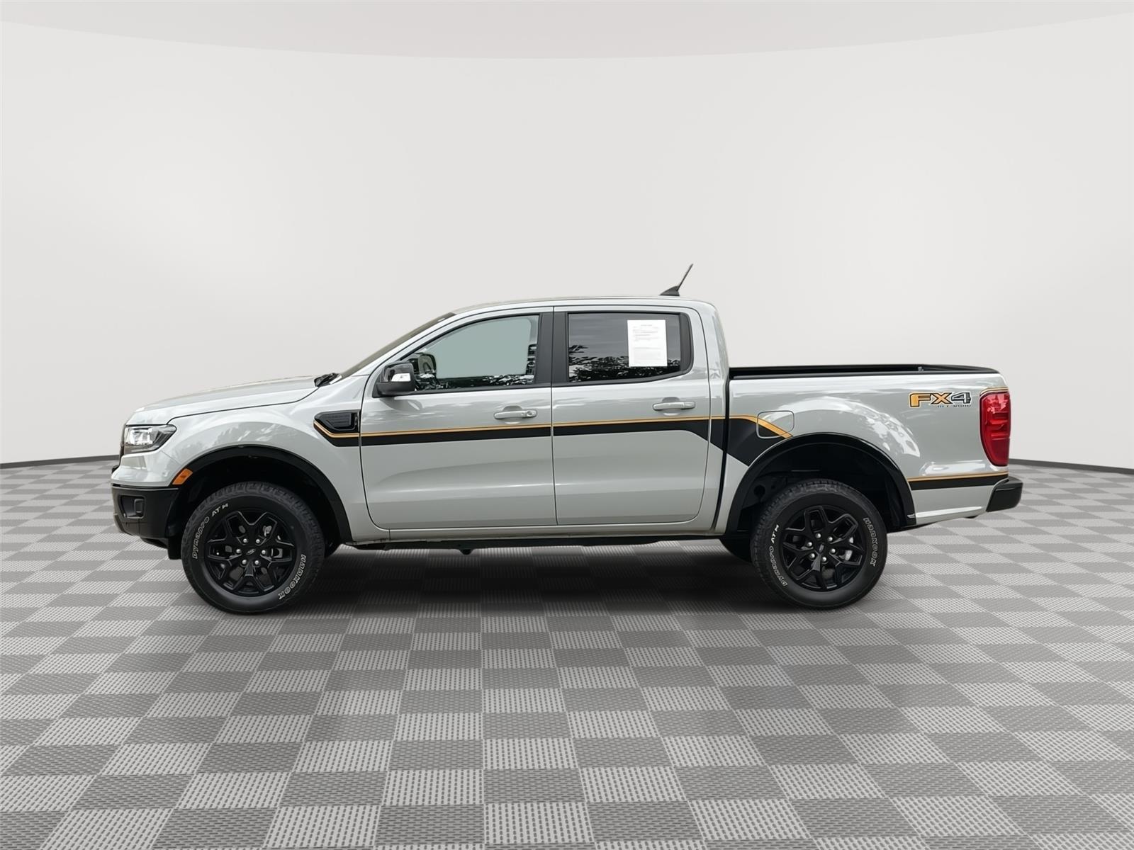 2022 Ford Ranger Lariat photo 2