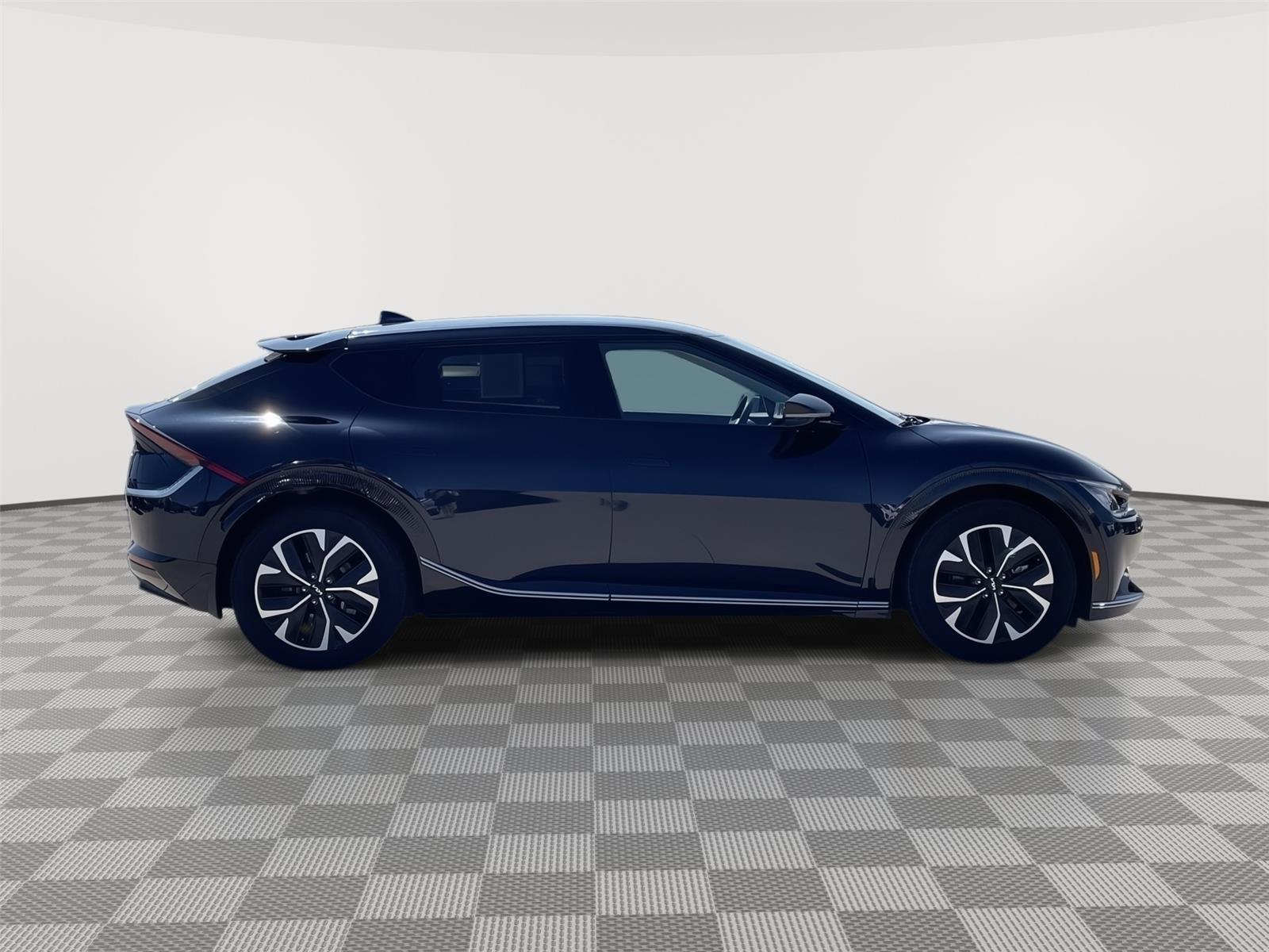 2023 Kia EV6 Wind photo 6