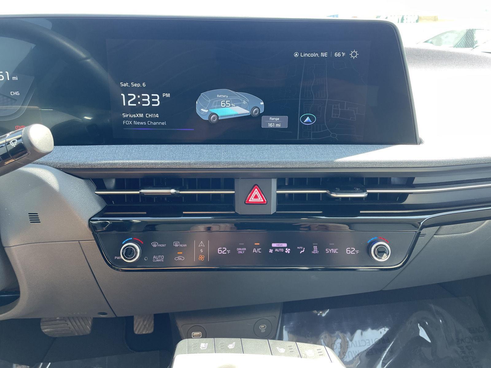 2023 Kia EV6 Wind photo 21