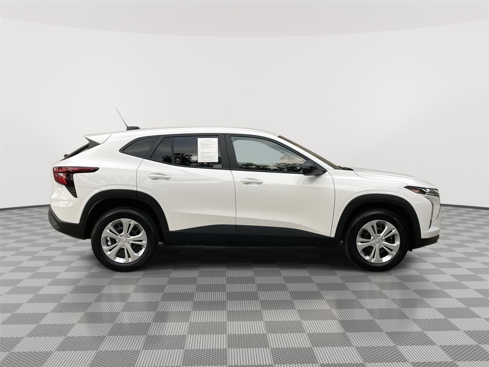 Used 2025 Chevrolet Trax for sale in Lincoln NE