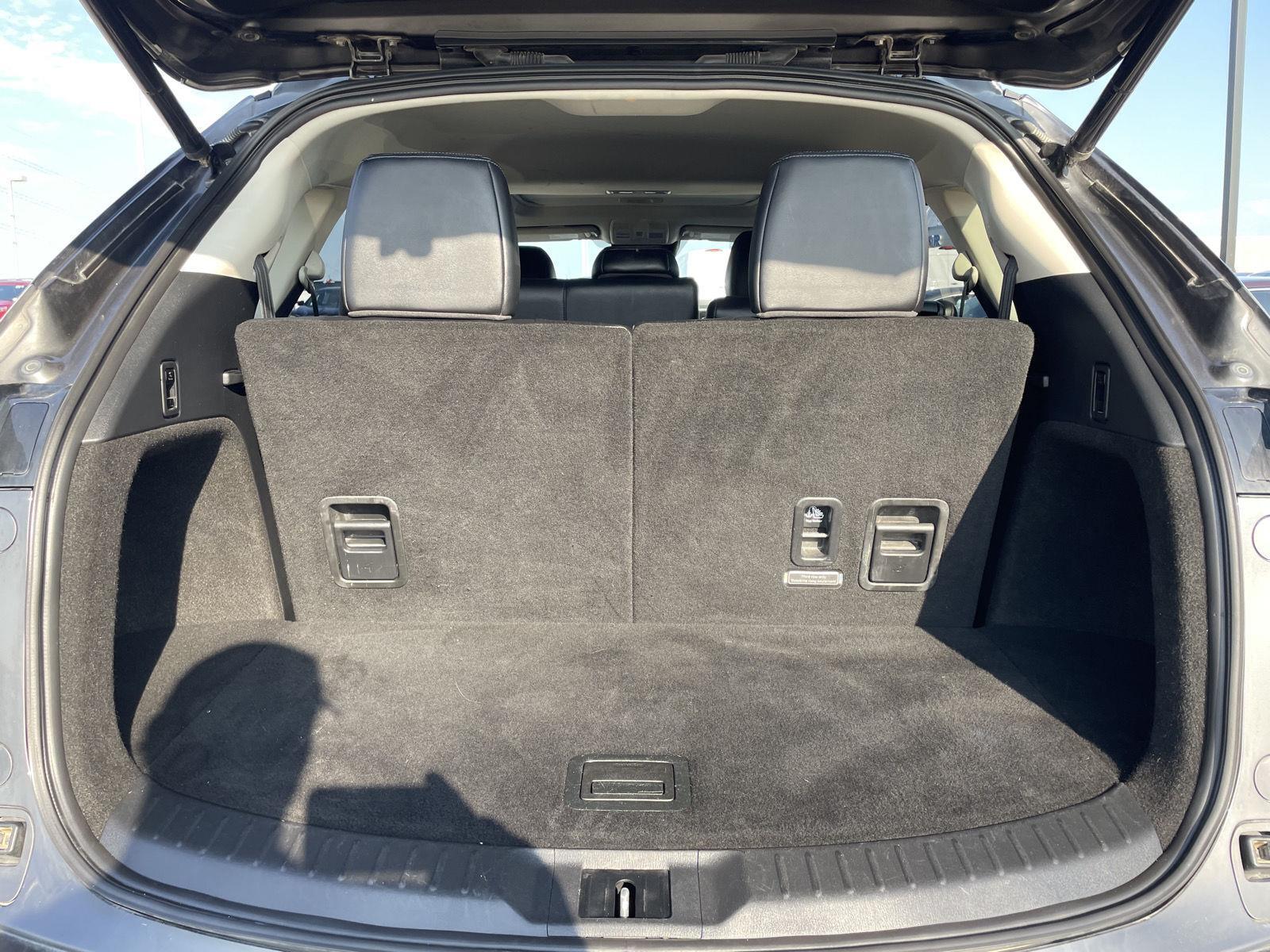 2017 Mazda CX-9 Touring photo 23