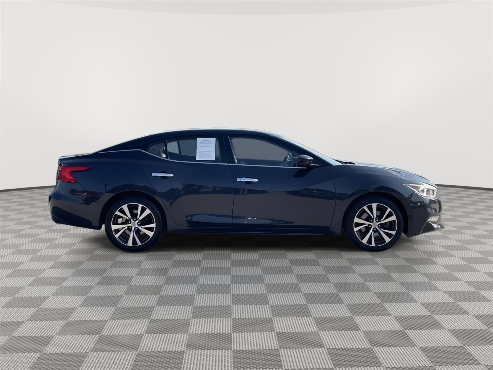 2016 Nissan Maxima S photo 6