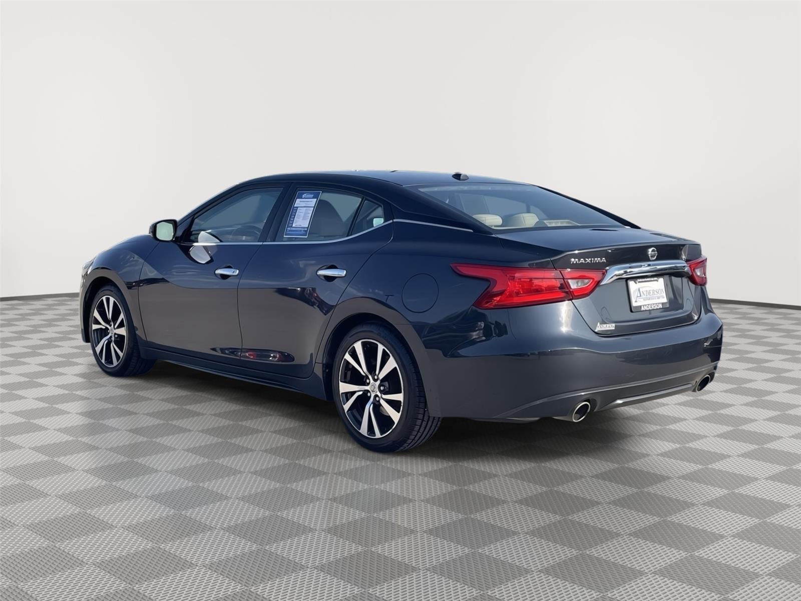 2016 Nissan Maxima S photo 9