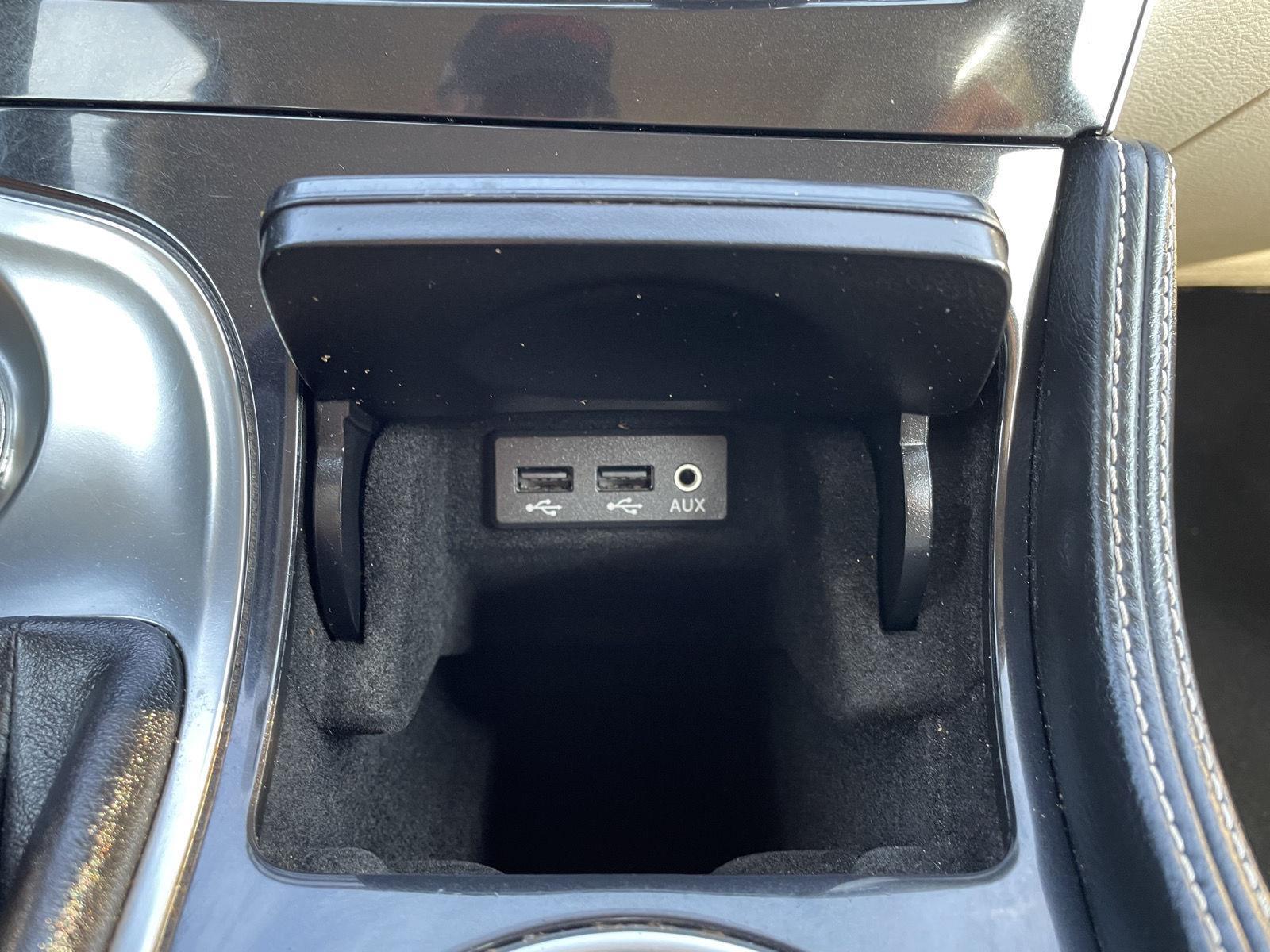 2016 Nissan Maxima S photo 24