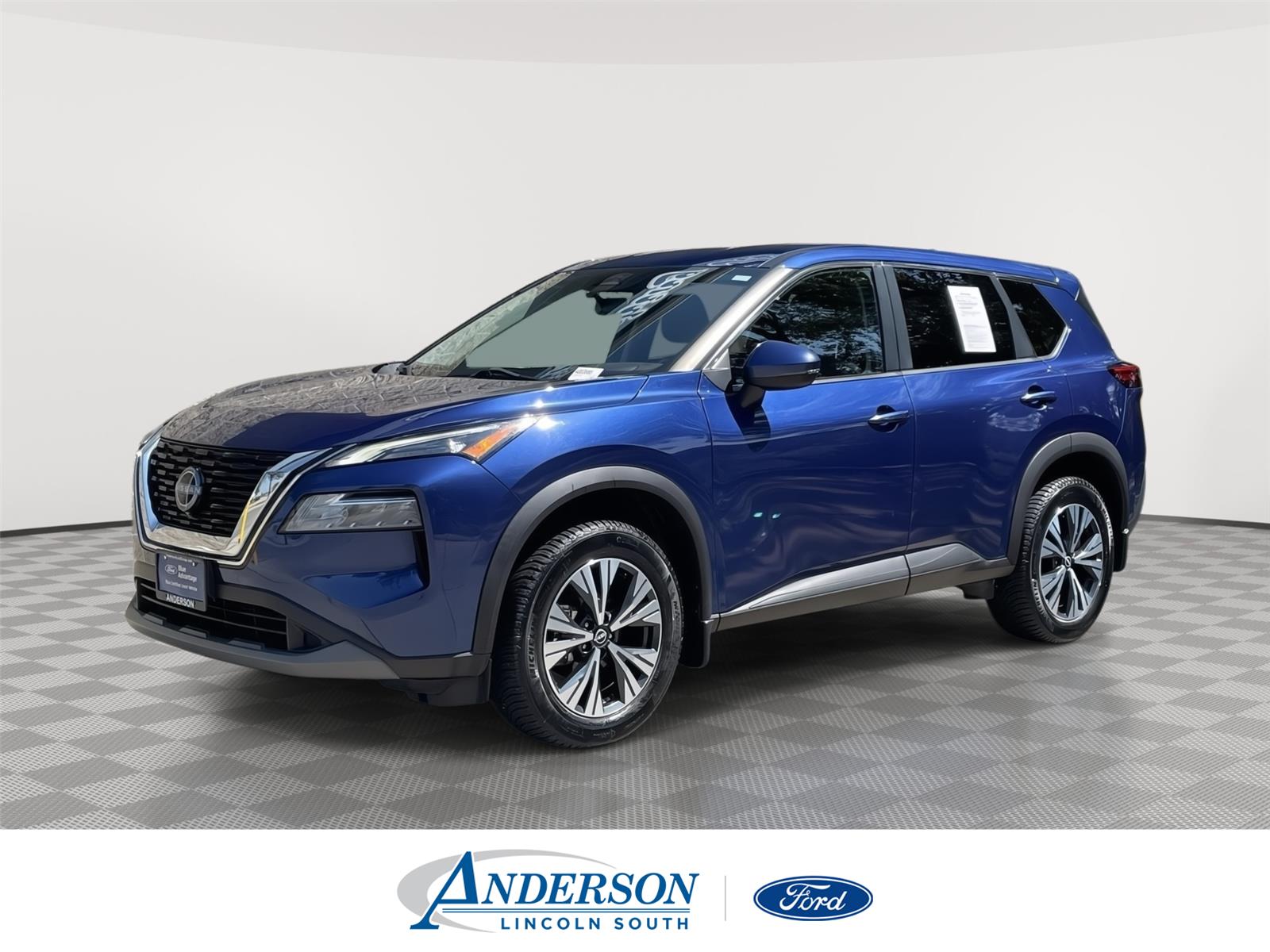 Used 2022 Nissan Rogue SV SUV/Crossover for sale in Lincoln NE