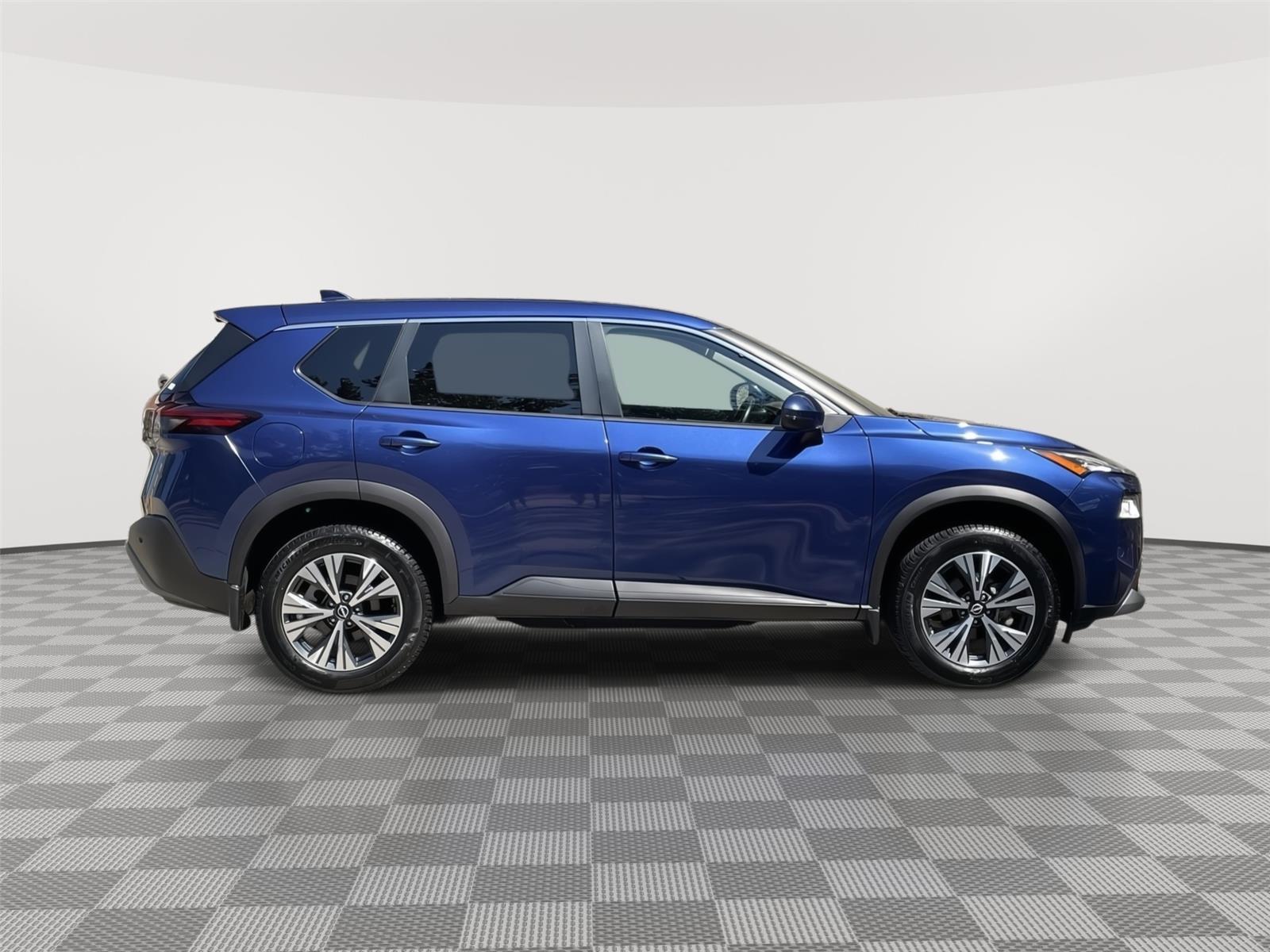 Pre-Owned 2022 Nissan Rogue for sale in Lincoln NE