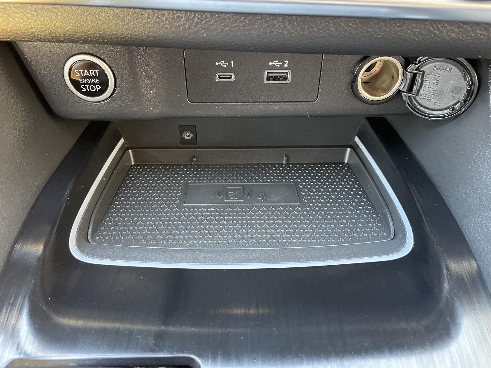 Used 2022 Nissan Rogue for sale in Lincoln NE