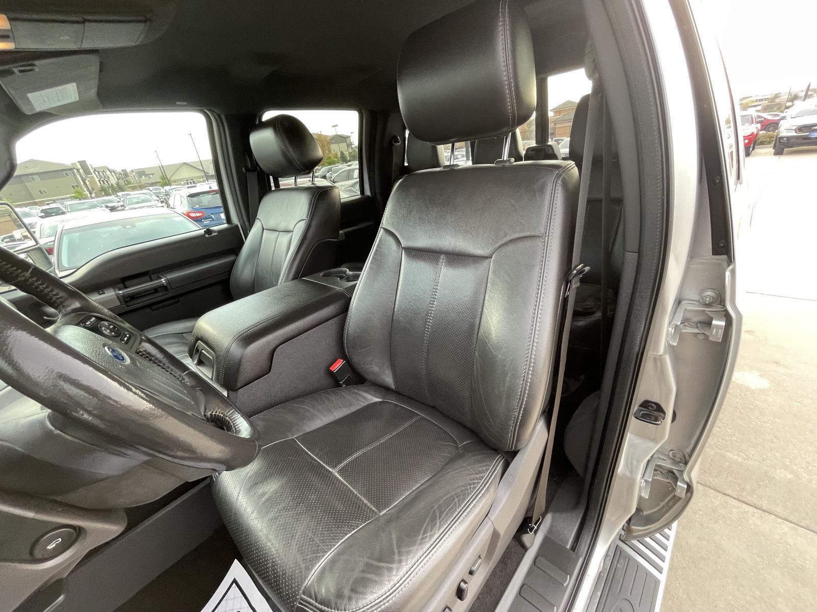 2012 Ford F-250 King Ranch photo 16