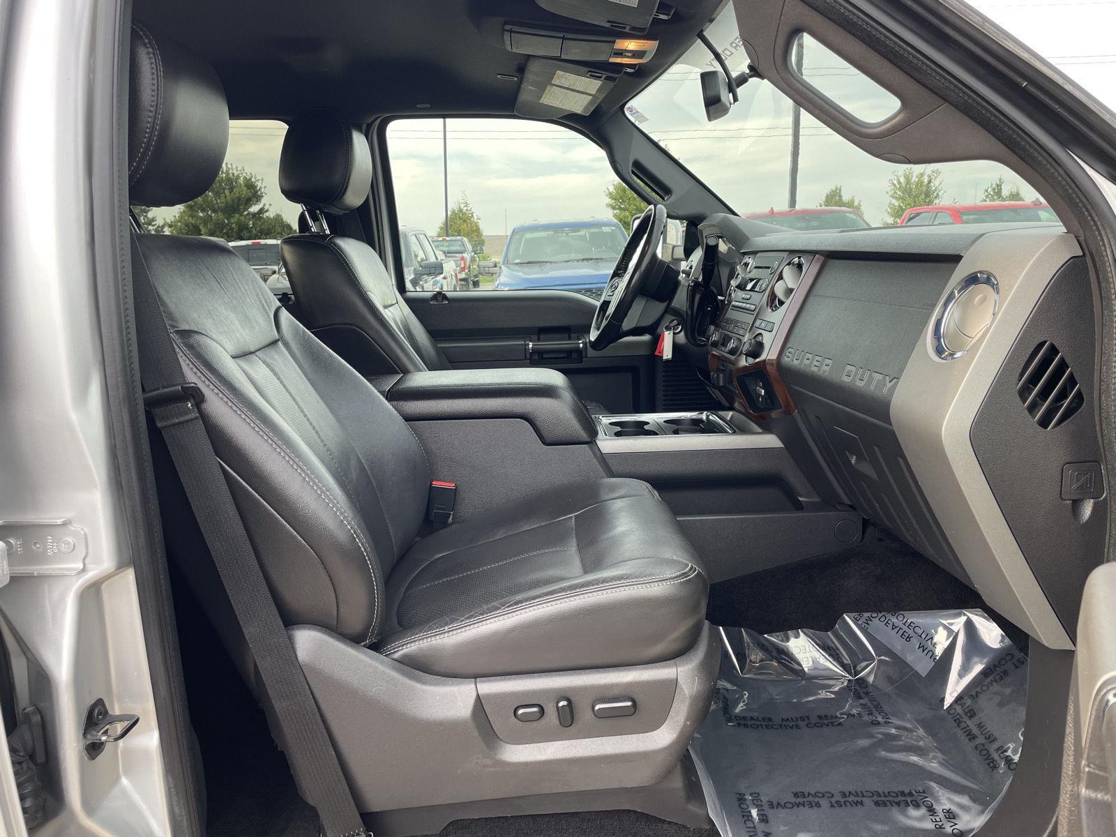 2012 Ford F-250 King Ranch photo 17