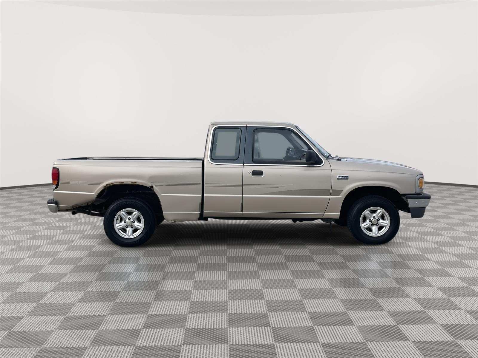 1997 Mazda B-Series SE photo 6