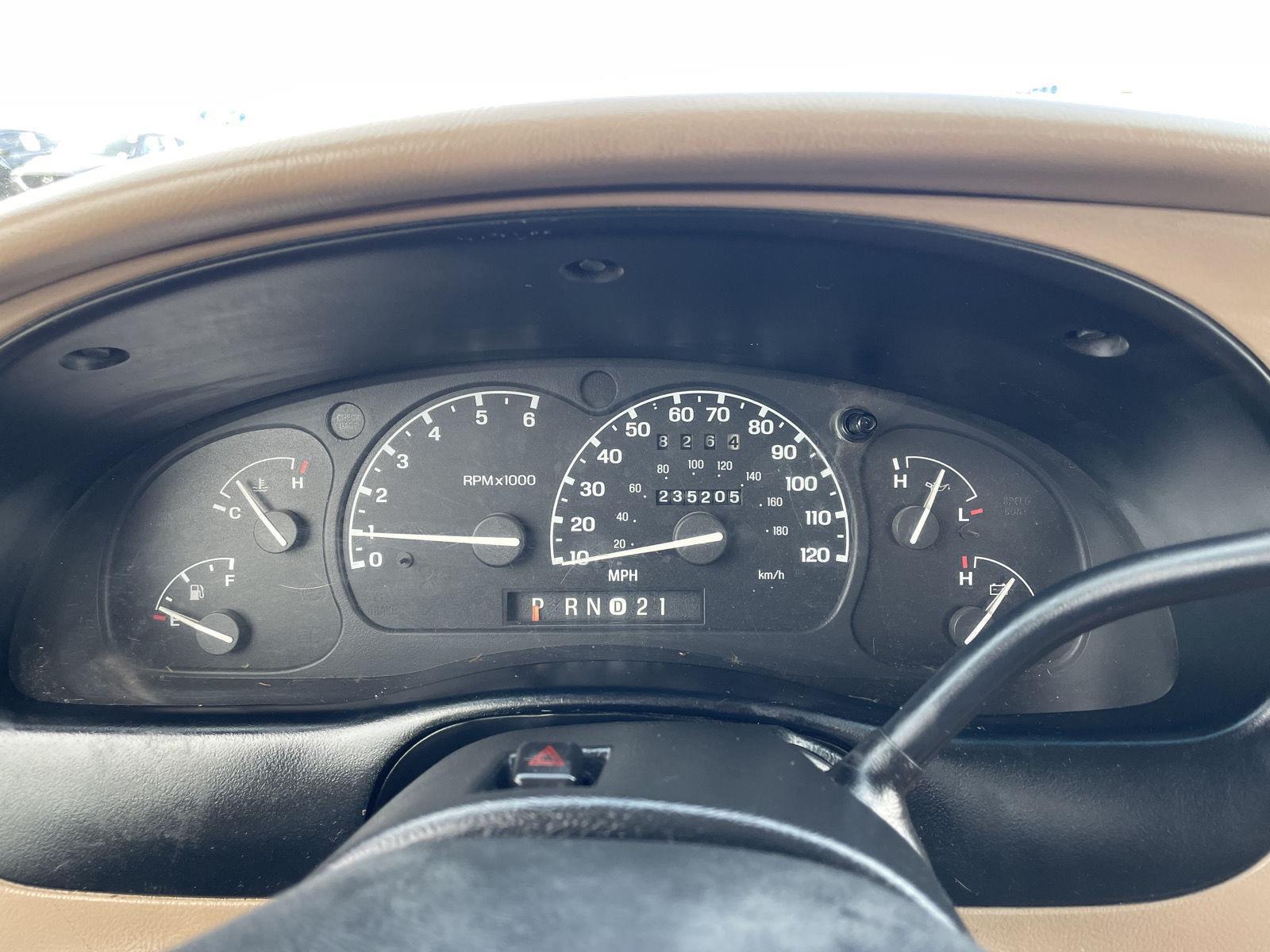 1997 Mazda B-Series SE photo 13