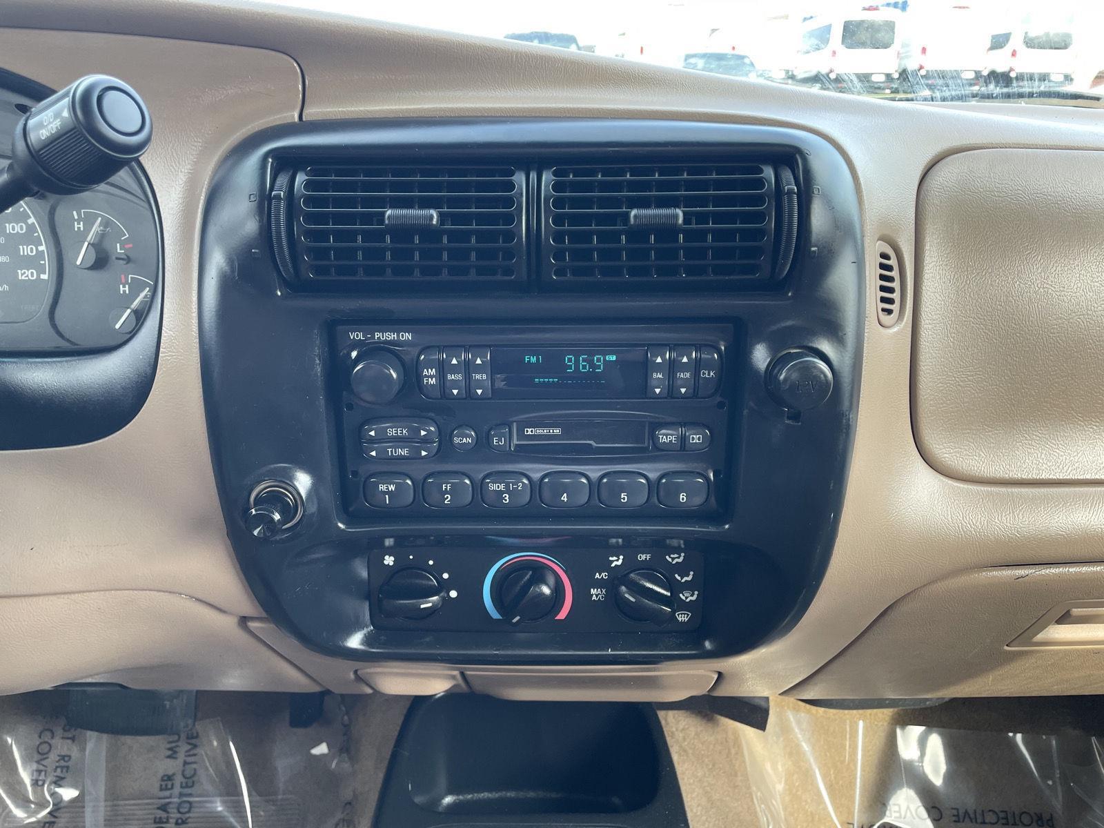 1997 Mazda B-Series SE photo 19