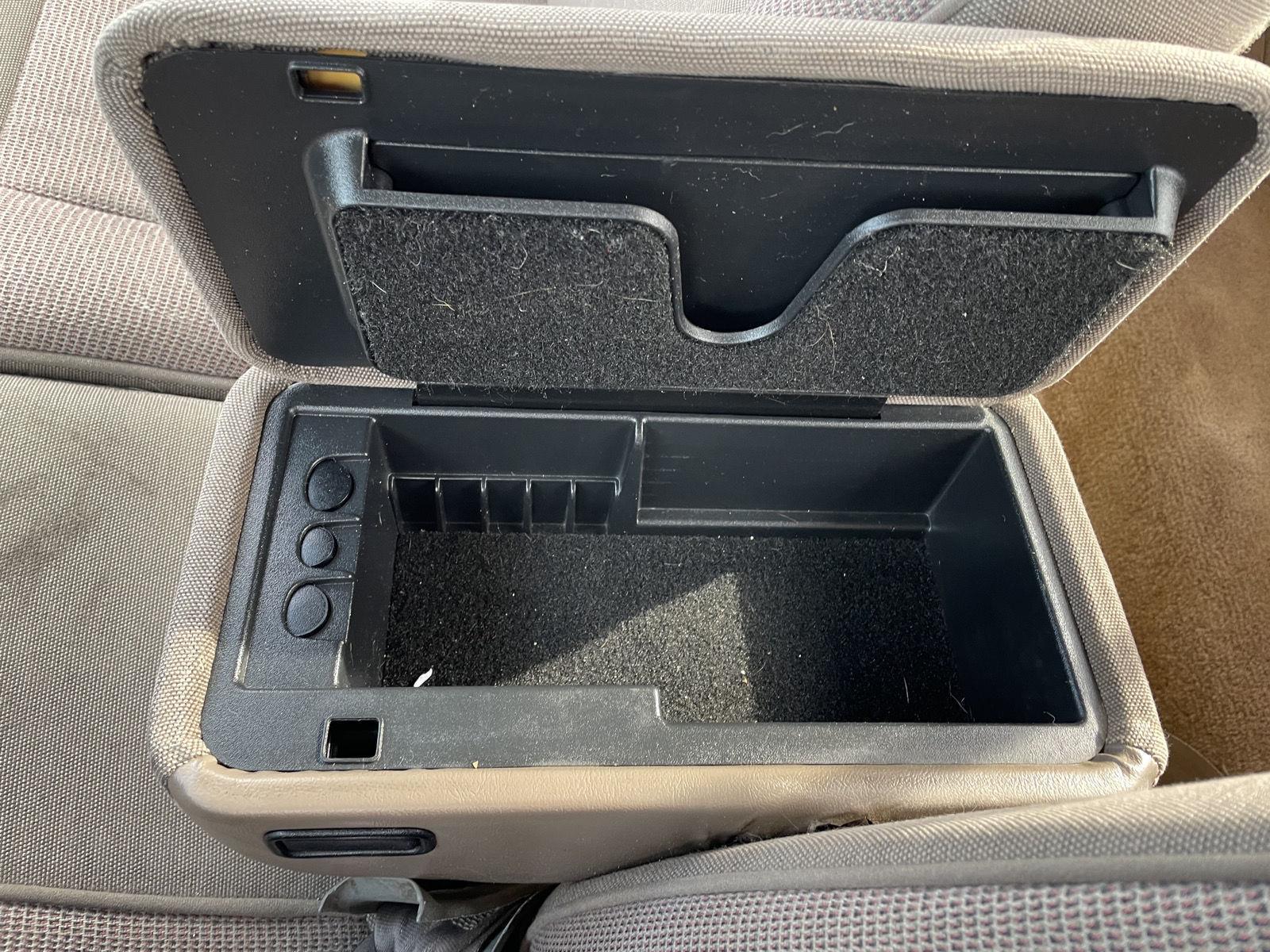 1997 Mazda B-Series SE photo 24