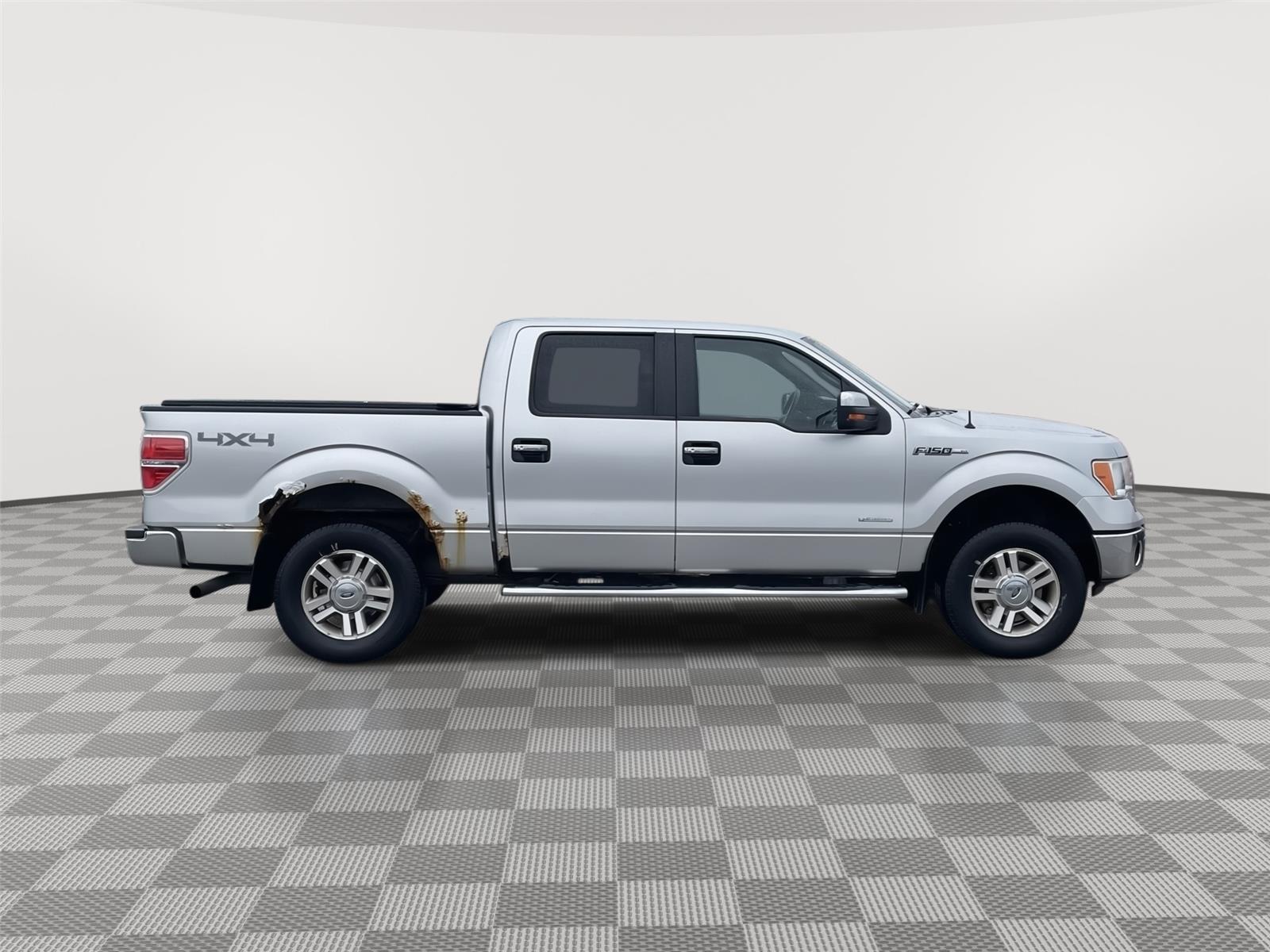 2011 Ford F-150 XLT photo 6