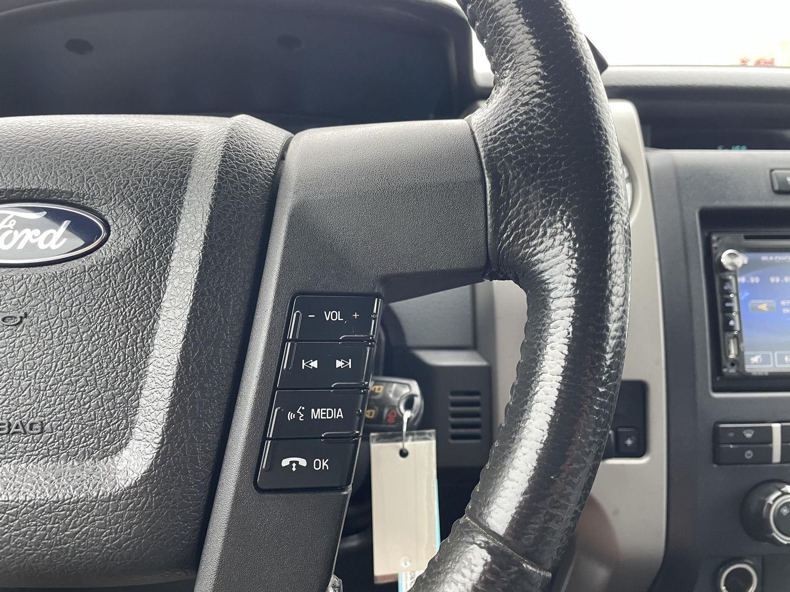2011 Ford F-150 XLT photo 14