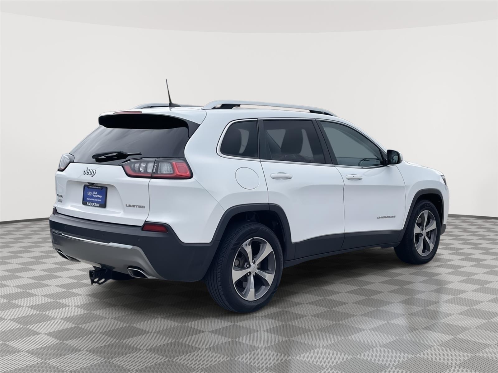 Used 2019 Jeep Cherokee Limited SUV/Crossover for sale in Lincoln NE