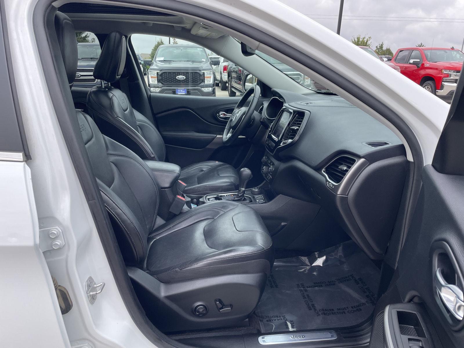 Used 2019 Jeep Cherokee Limited SUV/Crossover for sale in Lincoln NE