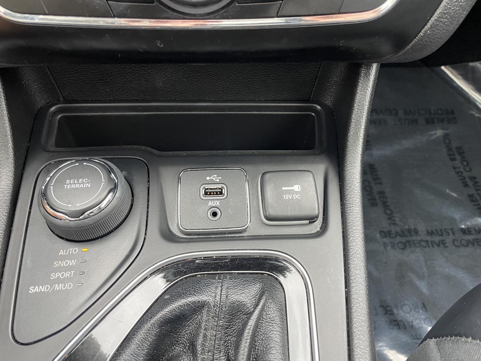 Used 2019 Jeep Cherokee Limited SUV/Crossover for sale in Lincoln NE