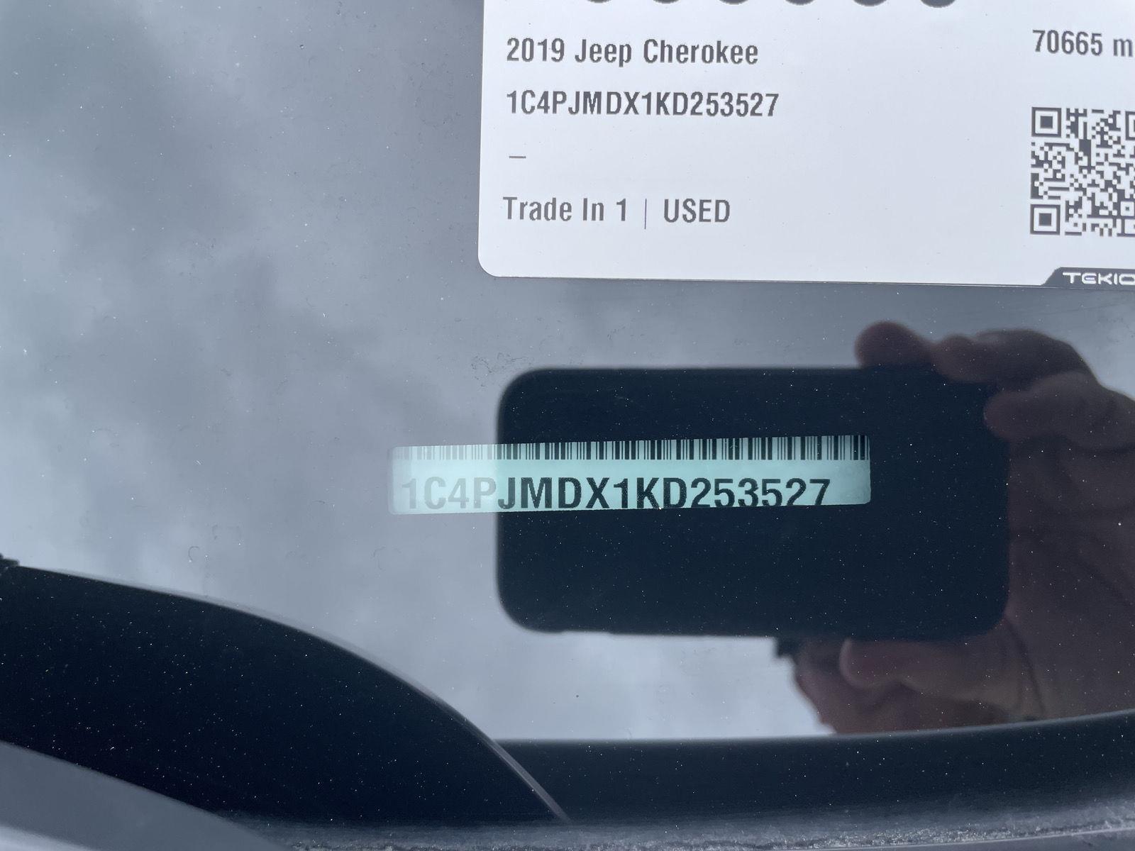 Used 2019 Jeep Cherokee Limited SUV/Crossover for sale in Lincoln NE