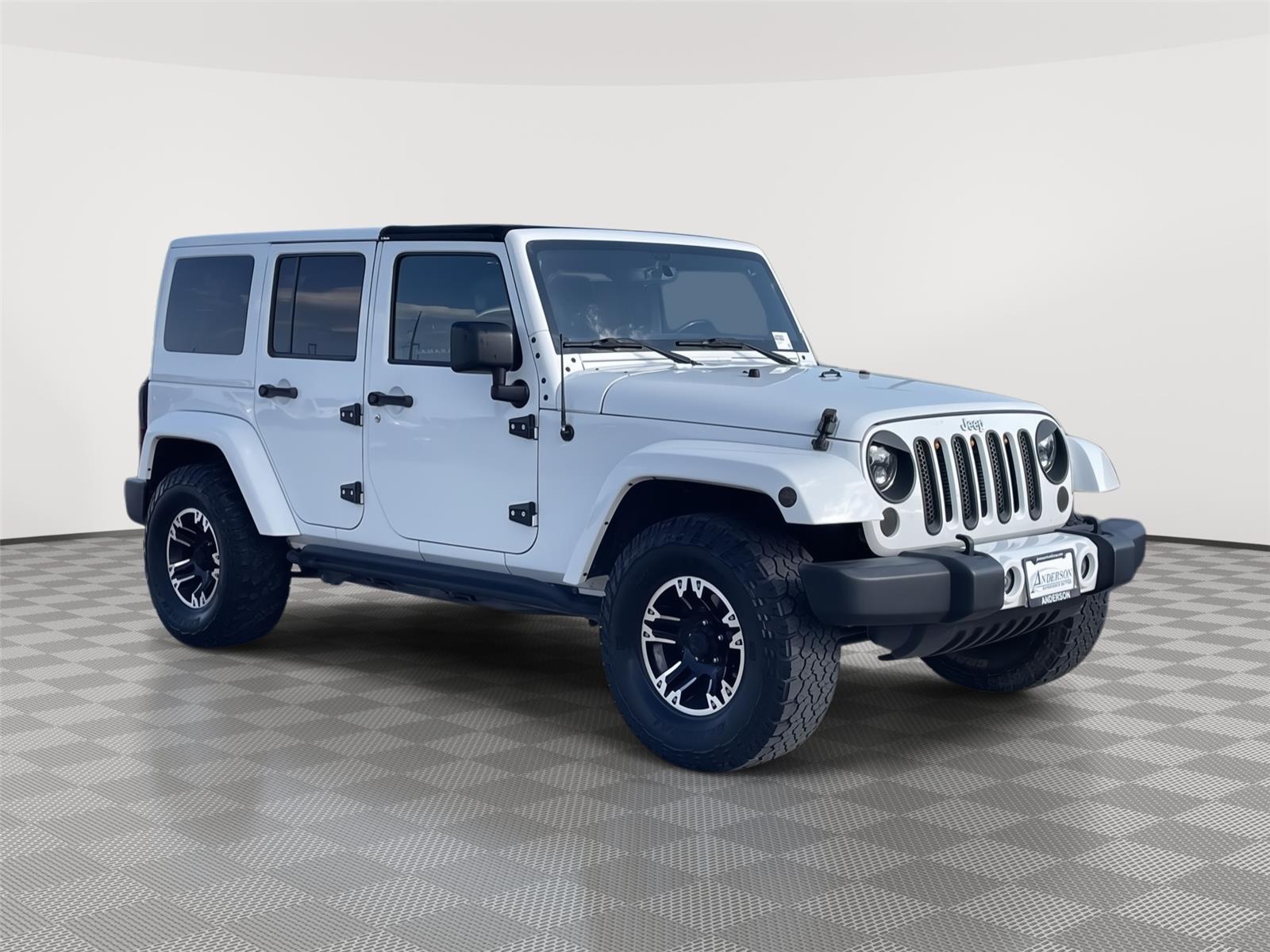 Pre-Owned 2015 Jeep Wrangler Unlimited for sale in Lincoln NE