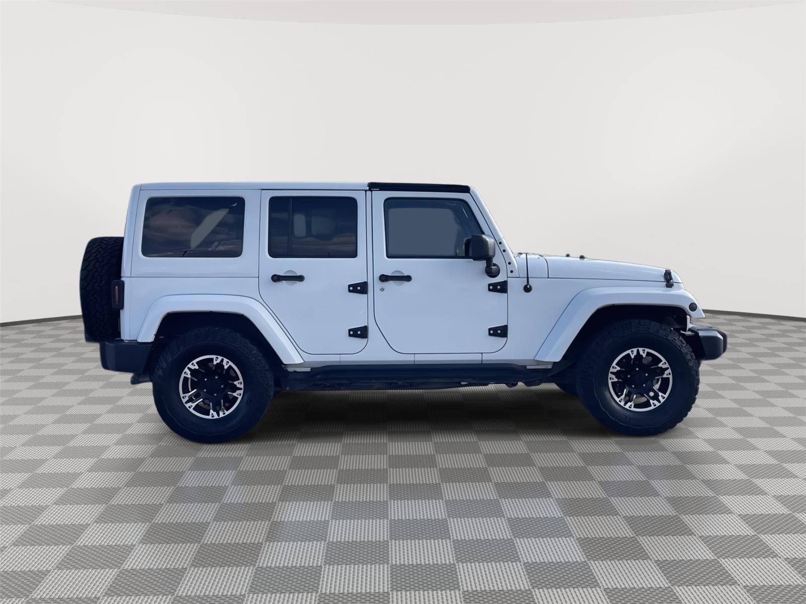 Pre-Owned 2015 Jeep Wrangler Unlimited for sale in Lincoln NE