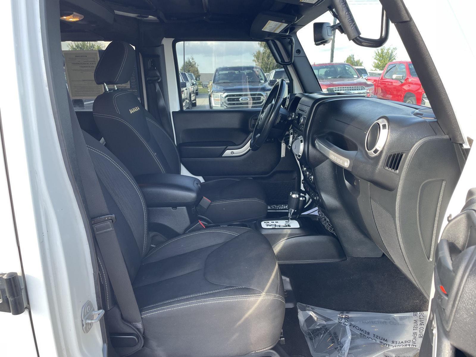 Pre-Owned 2015 Jeep Wrangler Unlimited for sale in Lincoln NE