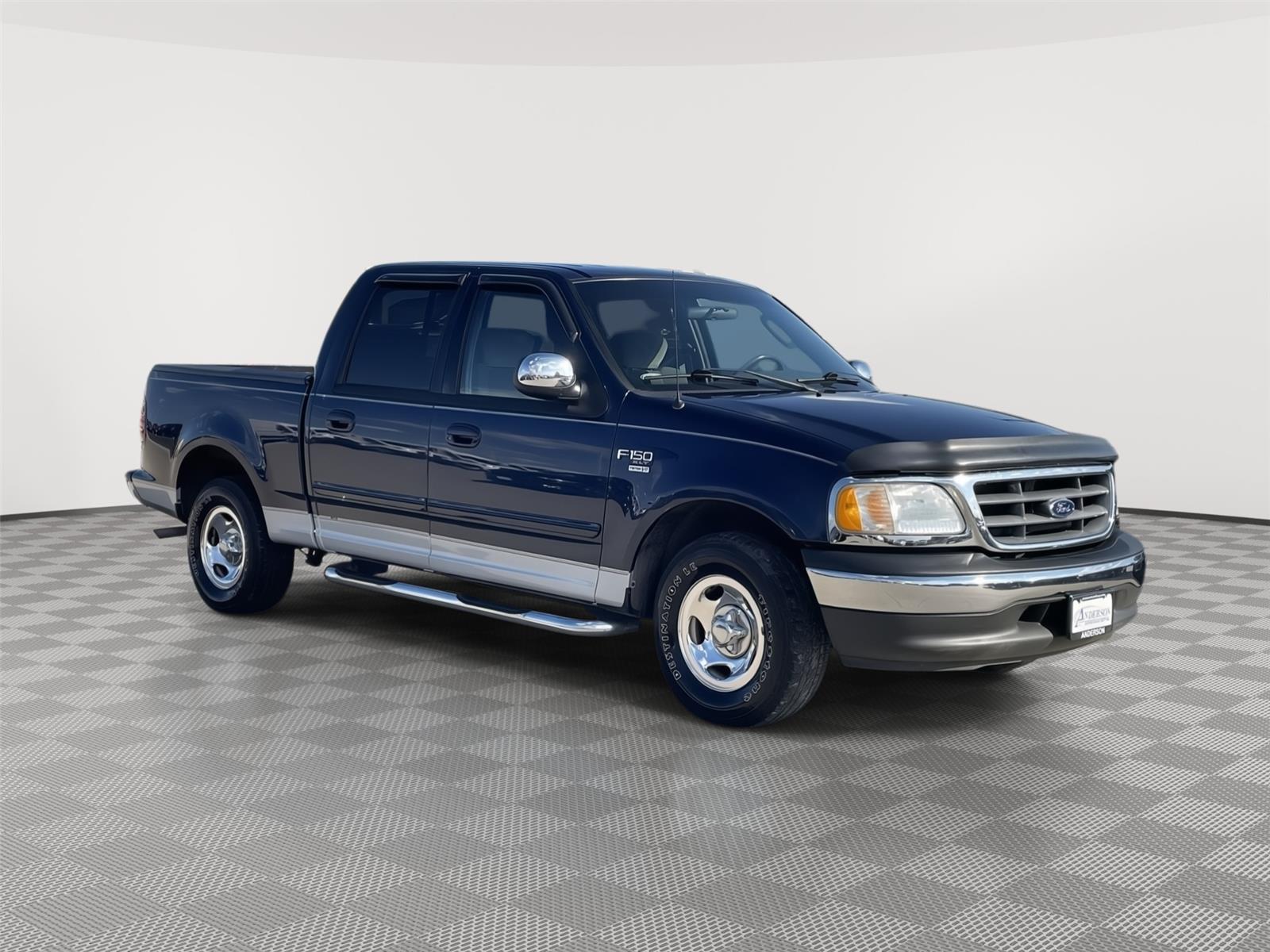 2002 Ford F-150 XLT photo 5