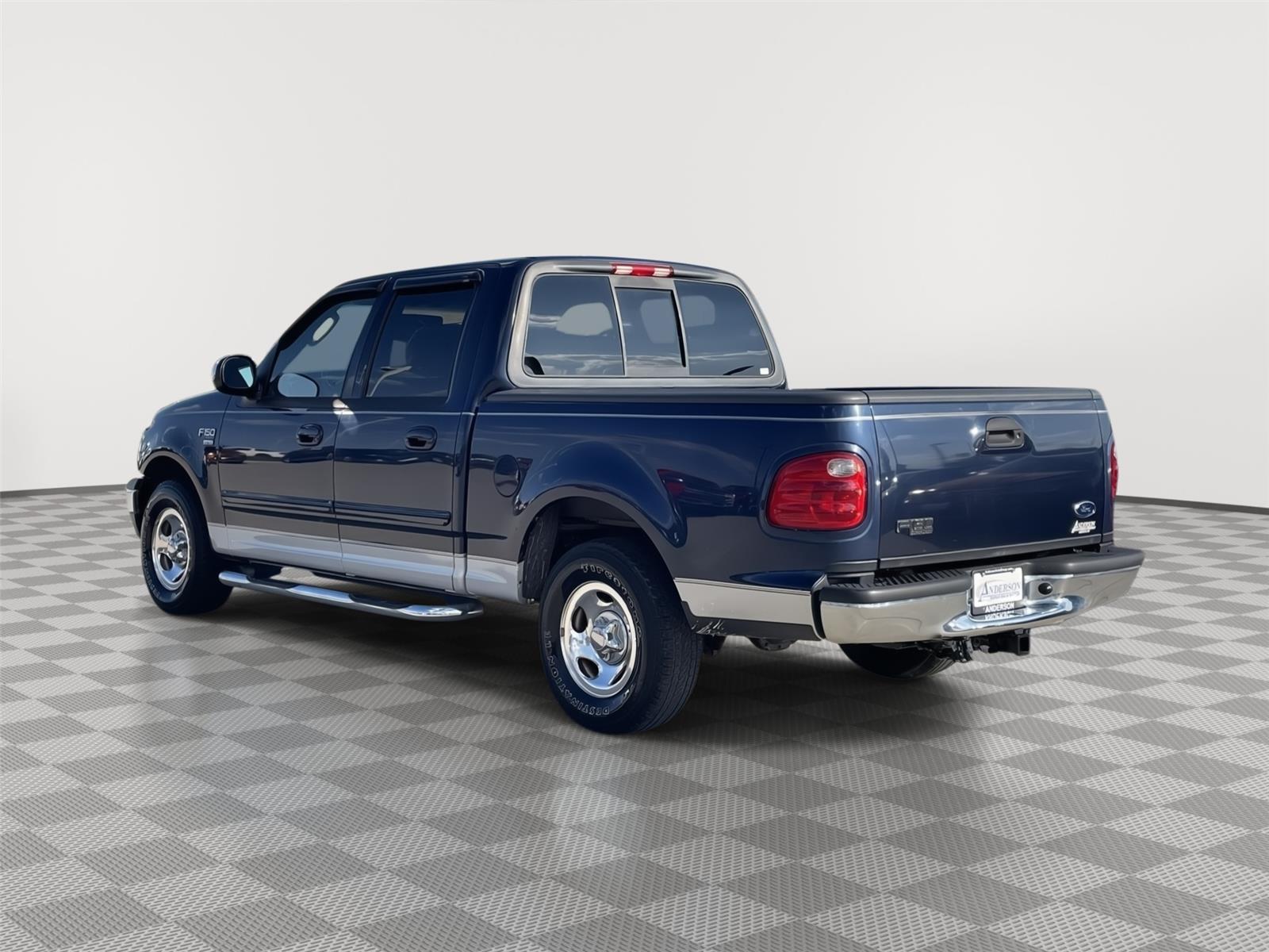 2002 Ford F-150 XLT photo 9