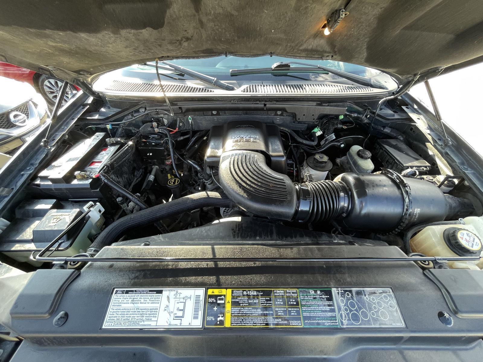 2002 Ford F-150 XLT photo 30