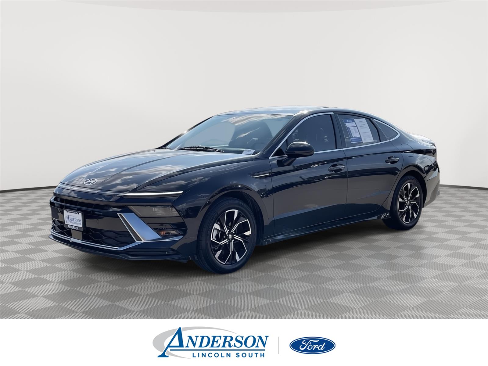 Used 2024 Hyundai Sonata SEL Sedan for sale in Lincoln NE