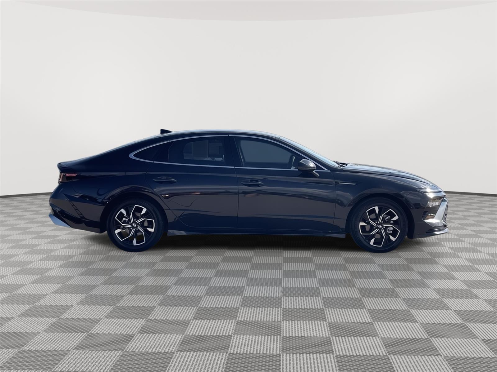 2024 Hyundai Sonata SEL photo 6
