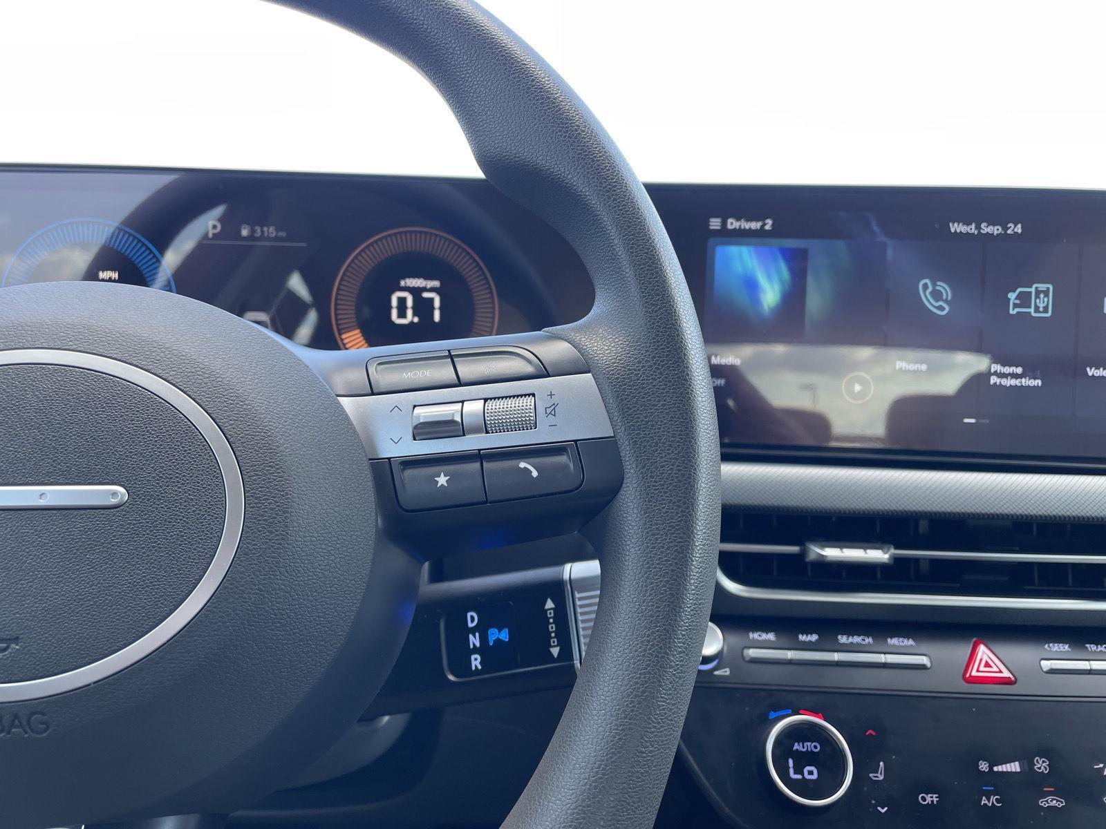 2024 Hyundai Sonata SEL photo 14