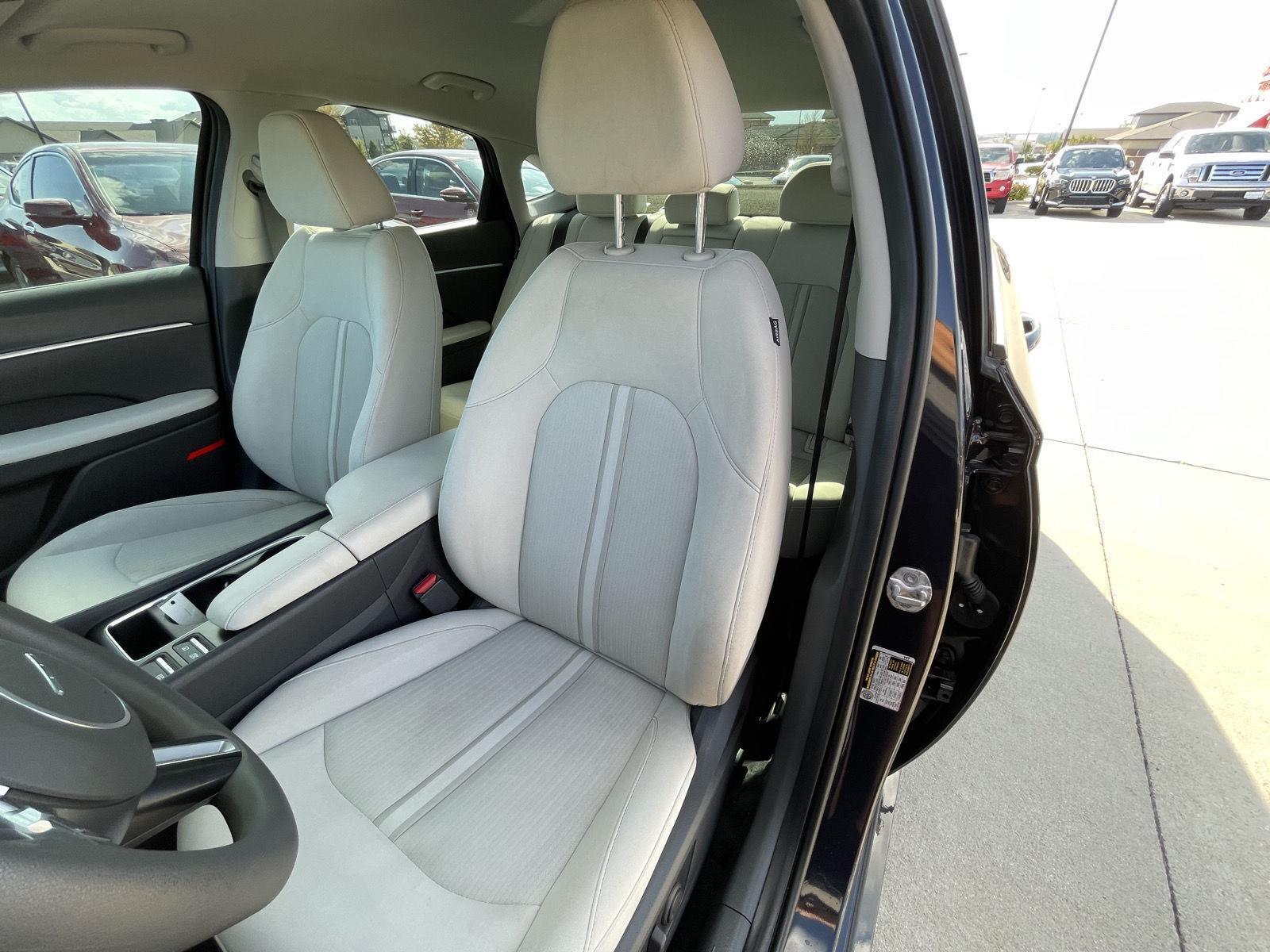 2024 Hyundai Sonata SEL photo 18