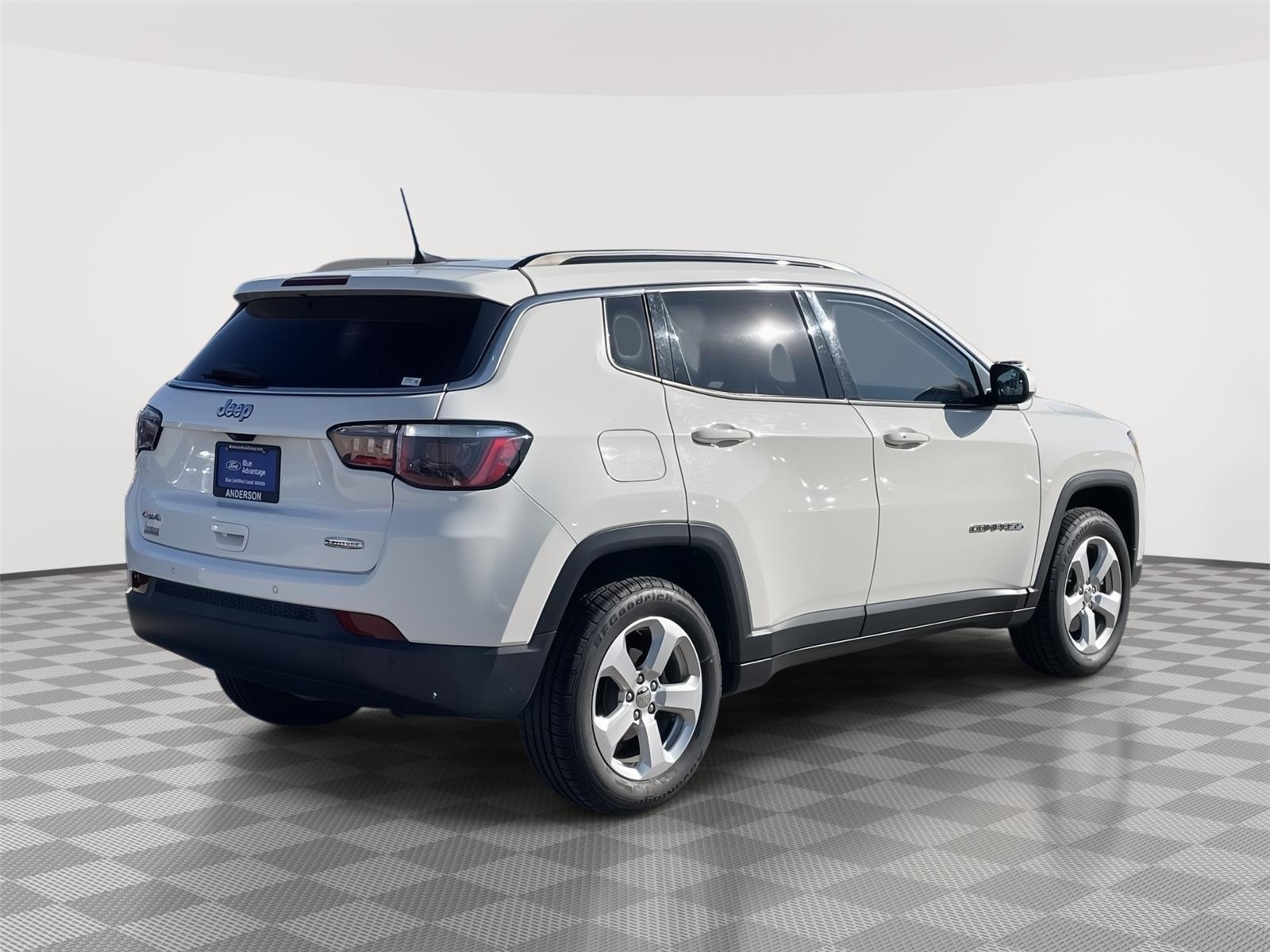 Used 2018 Jeep Compass for sale in Lincoln NE