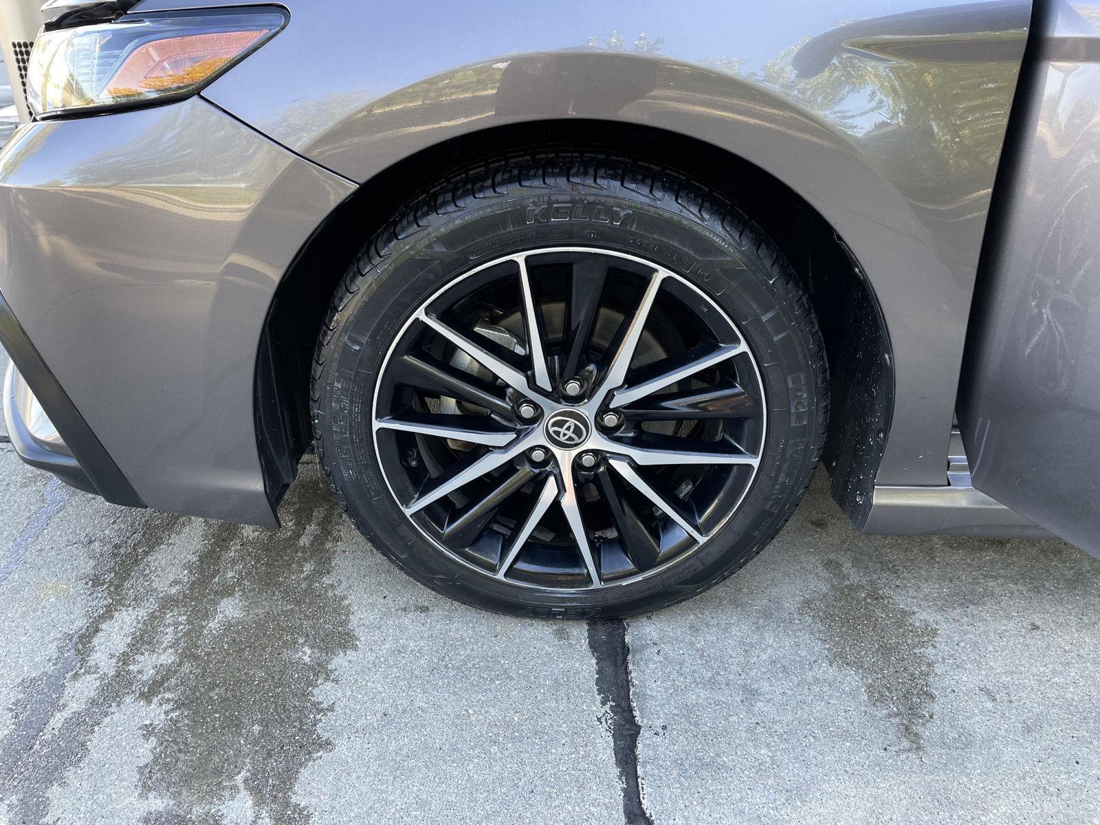 Used 2021 Toyota Camry for sale in Lincoln NE