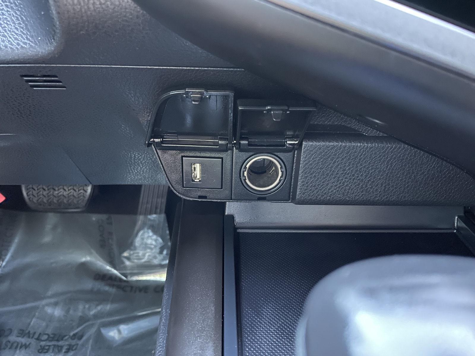 Used 2021 Toyota Camry for sale in Lincoln NE