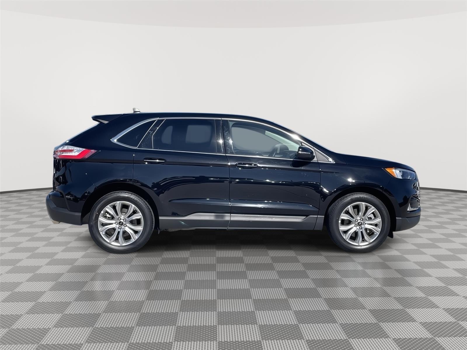 Used 2024 Ford Edge for sale in Lincoln NE