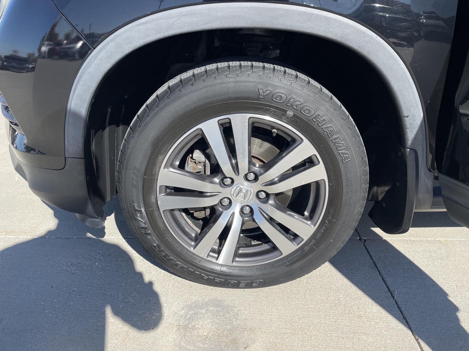 Used 2017 Honda Pilot for sale in Lincoln NE