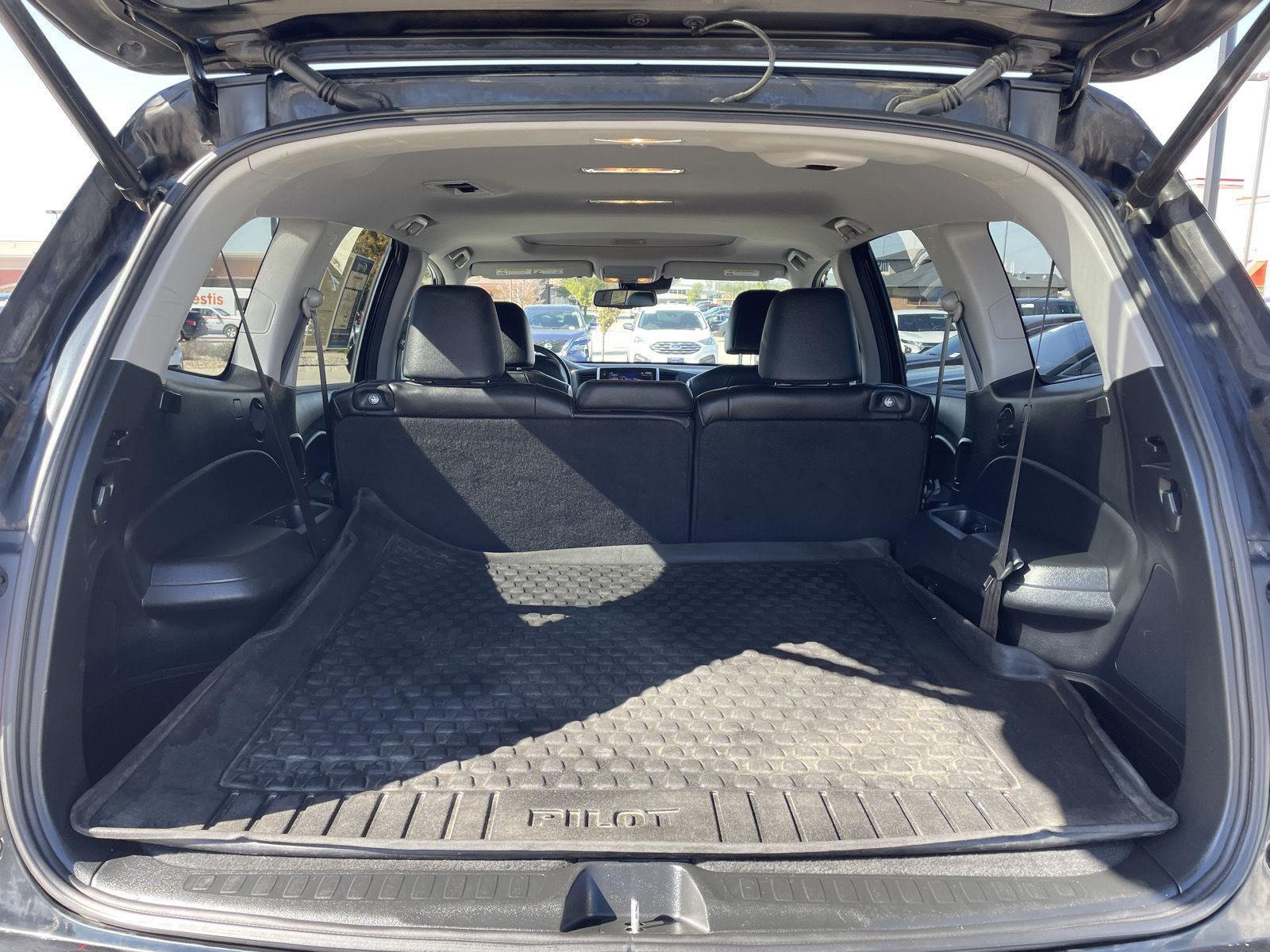 Used 2017 Honda Pilot for sale in Lincoln NE