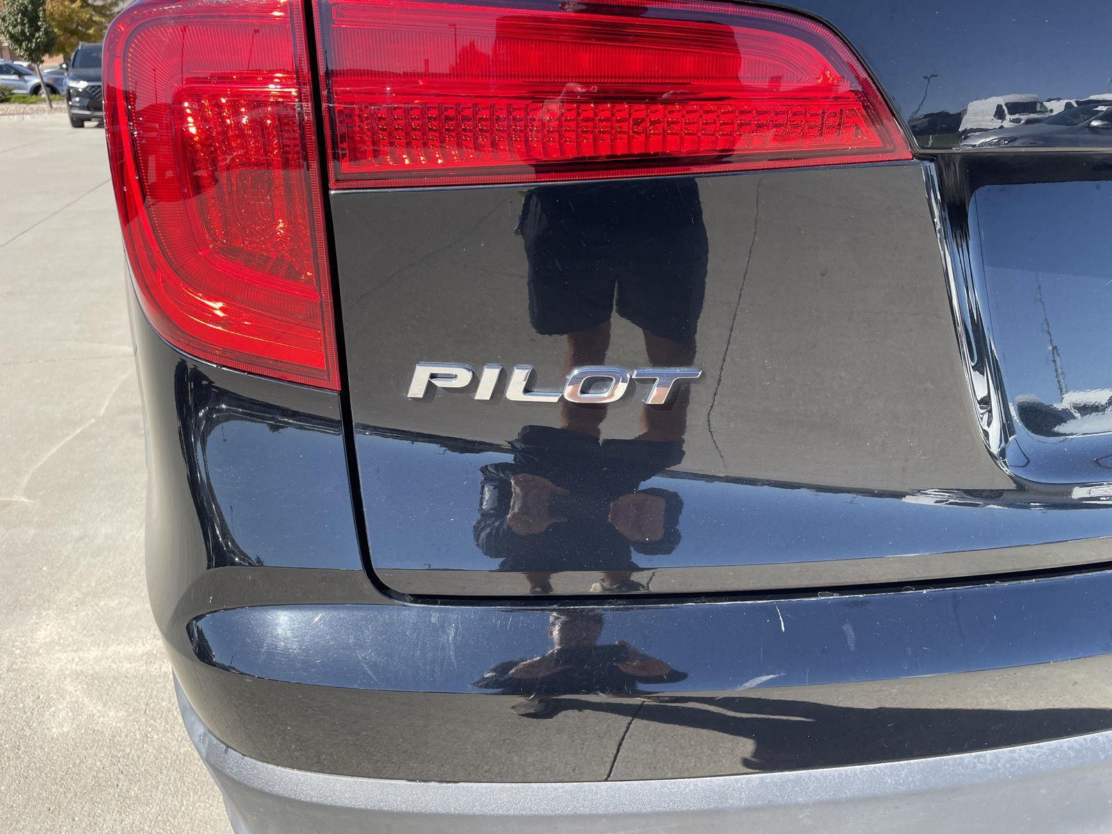Used 2017 Honda Pilot for sale in Lincoln NE