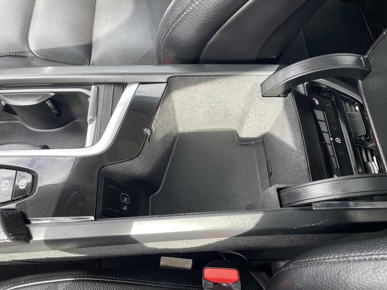 Used 2020 Volvo XC90 for sale in Lincoln NE