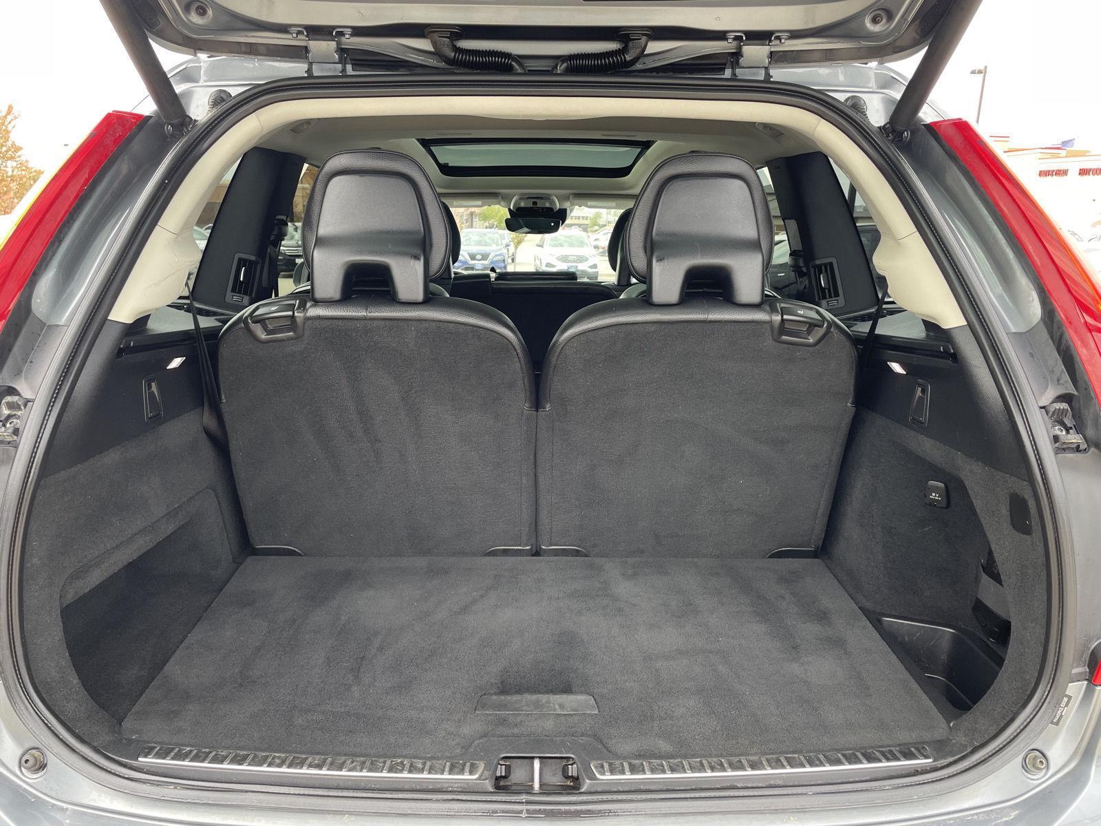 Used 2020 Volvo XC90 for sale in Lincoln NE