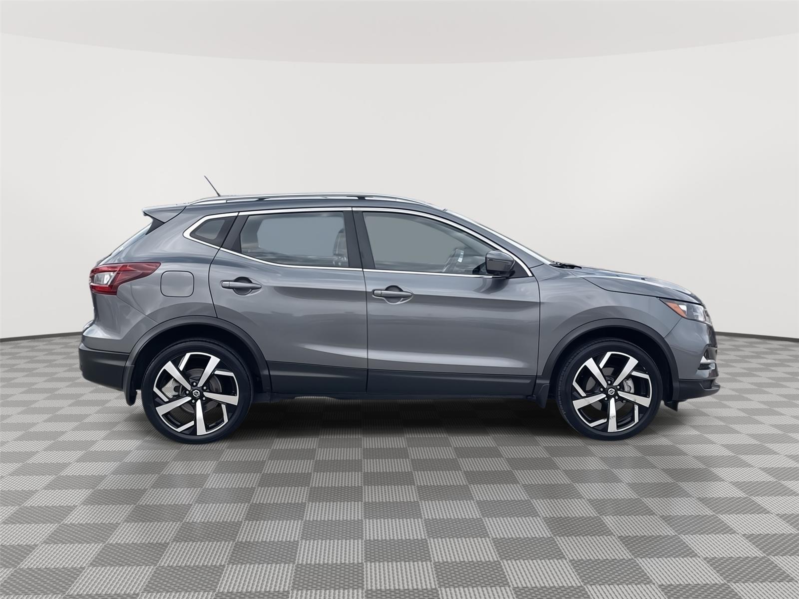Used 2020 Nissan Rogue Sport for sale in Lincoln NE