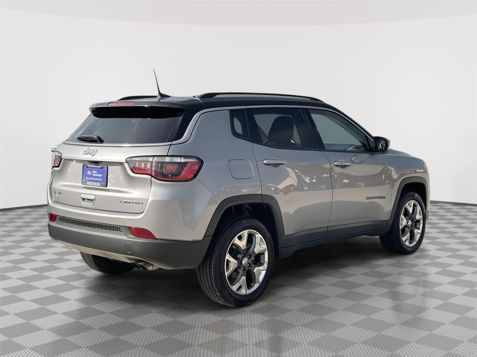 Used 2018 Jeep Compass for sale in Lincoln NE
