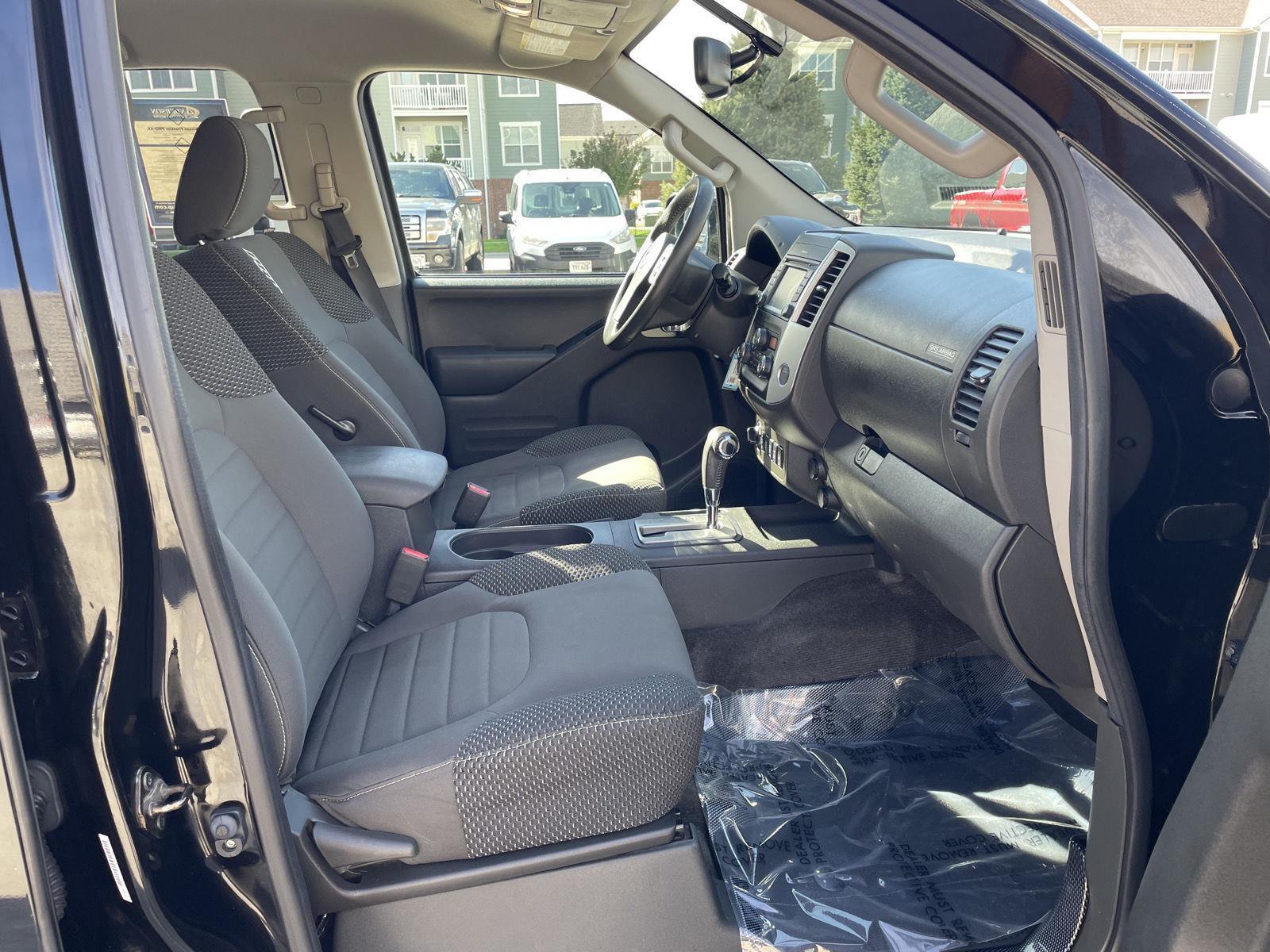 Used 2015 Nissan Frontier PRO-4X Crew Cab Truck for sale in Lincoln NE