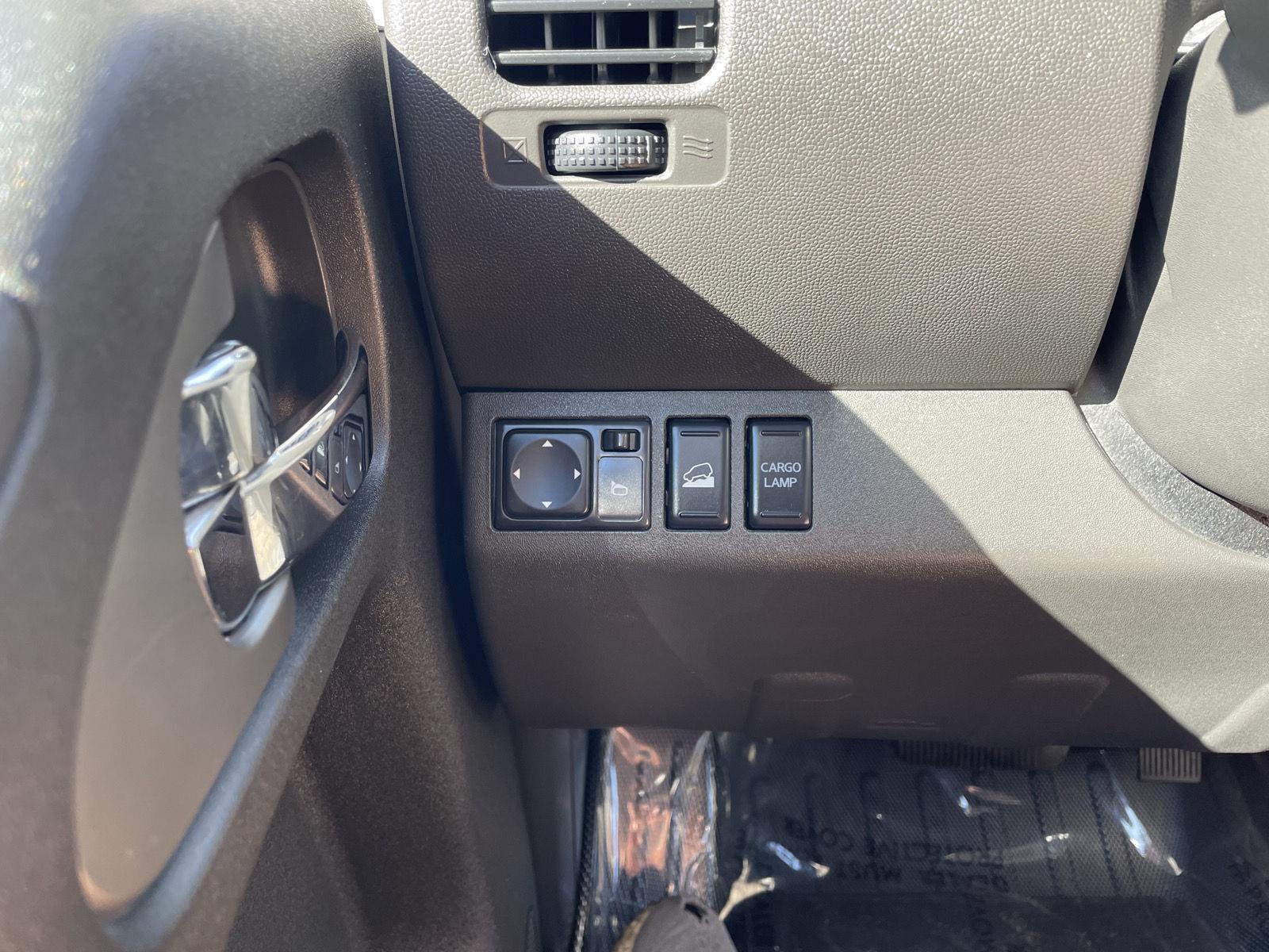 Used 2015 Nissan Frontier PRO-4X Crew Cab Truck for sale in Lincoln NE