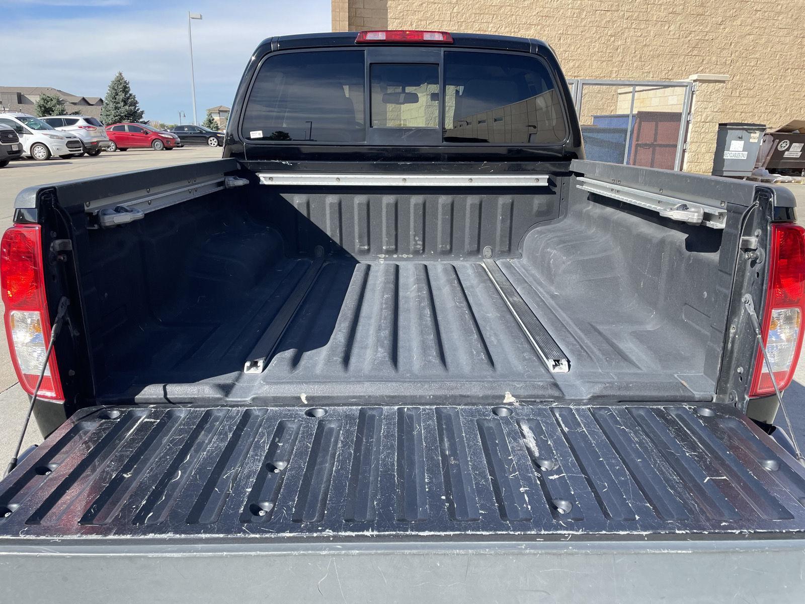 Used 2015 Nissan Frontier PRO-4X Crew Cab Truck for sale in Lincoln NE