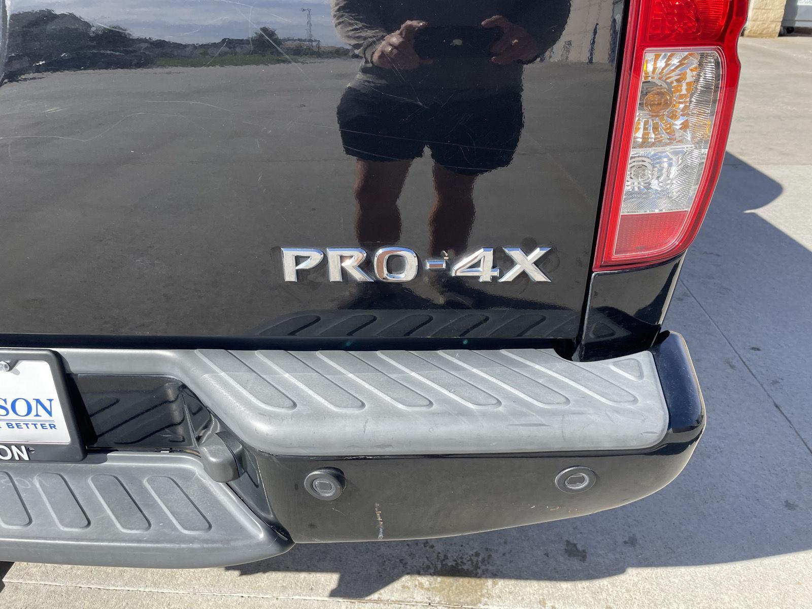 Used 2015 Nissan Frontier PRO-4X Crew Cab Truck for sale in Lincoln NE