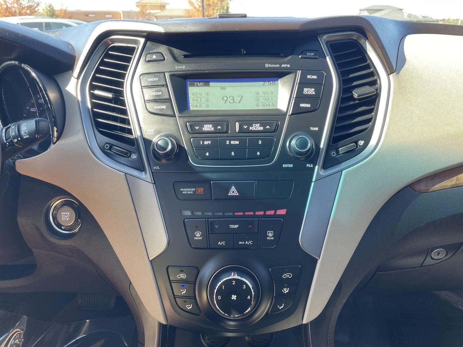 Used 2013 Hyundai Santa Fe for sale in Lincoln NE